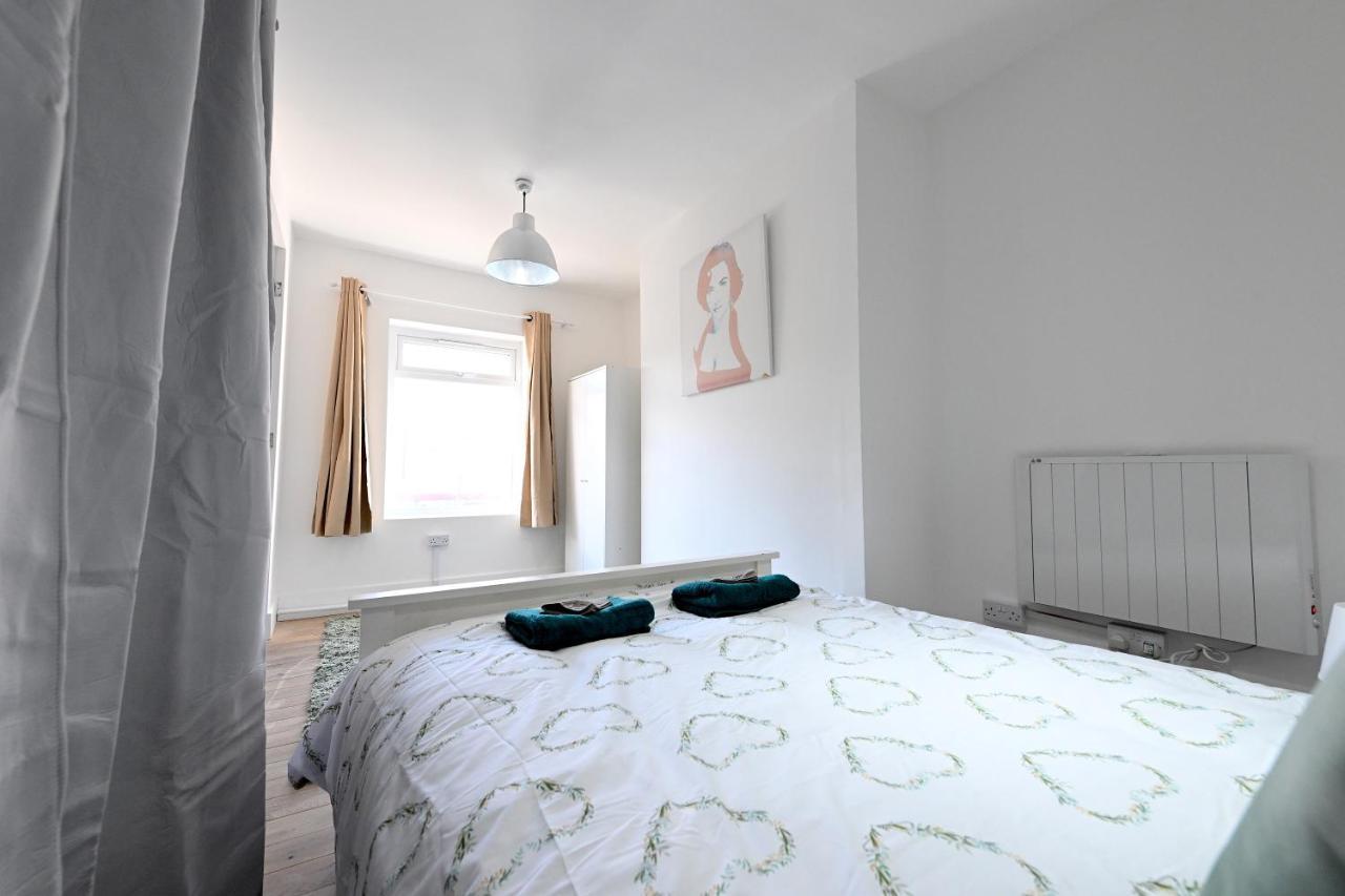 Fabulous Duplex Apartment In Dalston Junction London Exterior photo
